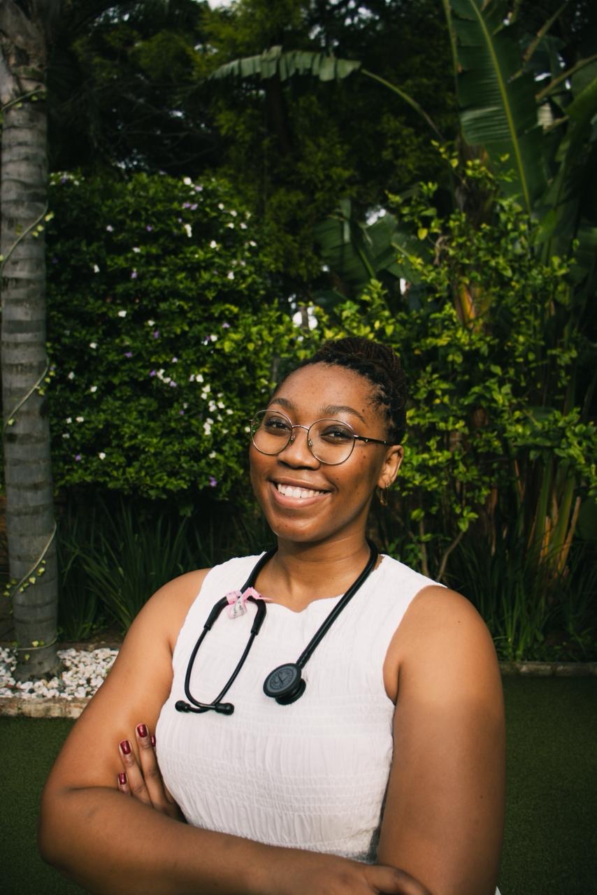 Dr. Ofentse Monnaruri